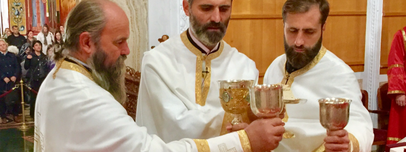 У четвртак, 27. октобра - на Петковдан одслужена је Литургија у Саборном храму Христовог Васкрсења у Подгорици