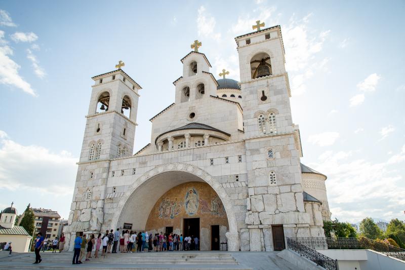 Чудотворна икона Пресвете Богородице Побједитељнаја кренула из подгоричког Саборног храма у даље благосиљање епархија у Црној Гори