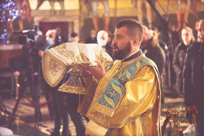 Митрополит Јоаникије Божићну литургију служио у подгоричком саборном храму