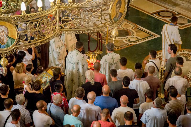 У понедјељак 10 јула, у Саборном храму у Подгорици, одслужена је Света Тајна Јелеосвећења