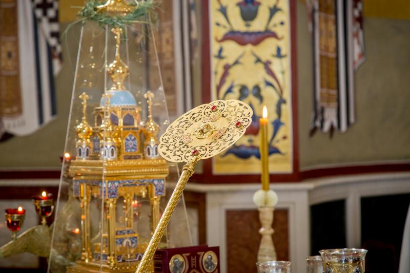 У Недјељу седму по Педесетници одслужена Литургија у Саборном храму Васкрсења Христовог у Подгорици