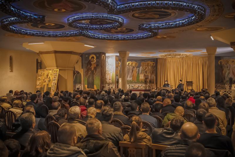 У недјељу, 12. марта, 2017. године одржано предавање Архимандрита Саве Јањића у крипти Саборног храма у Подгорици