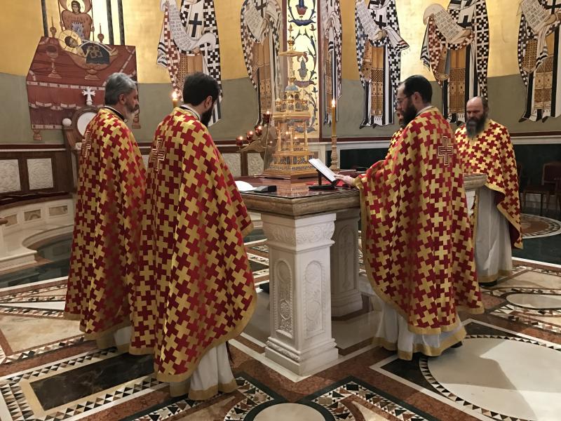 У Недјељу о Блудном сину и на празник Света Три Јерарха одслужена је Литургија у Саборном храму у Подгорици
