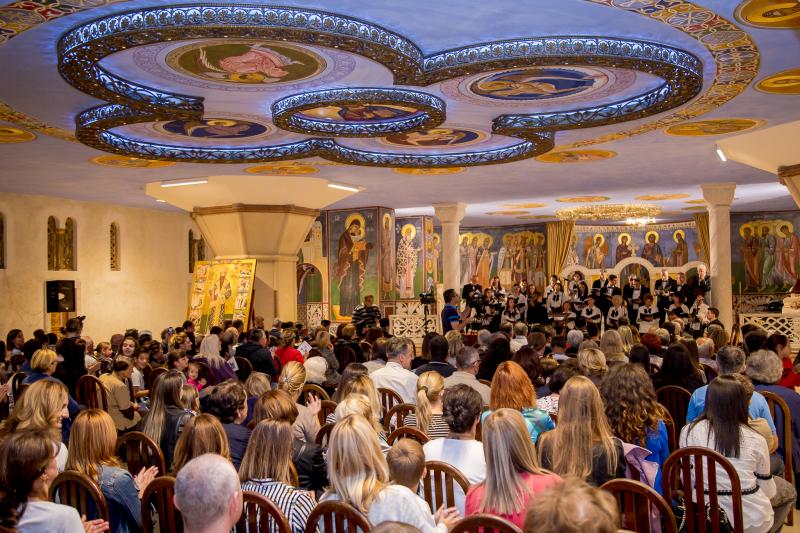 Српско пјевачко друштво Светосавник обиљежило десет година постојања свечаним концертом у крипти Саборног храма у Подгорици