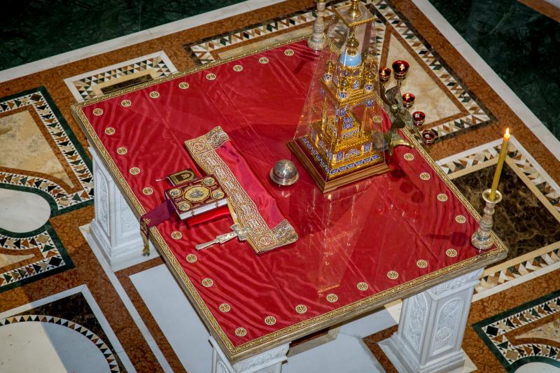 У Саборном храму одслужена Вечерња служба са Великим повечерјем и читањем покајног Канона Светог Андреја Критског