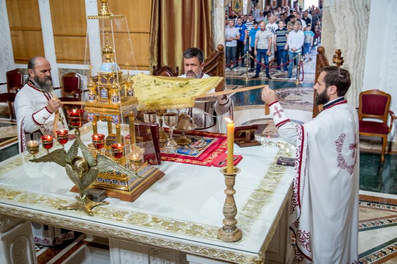 У Саборном храму Христовог Васкрсења одслужена Света Литургија