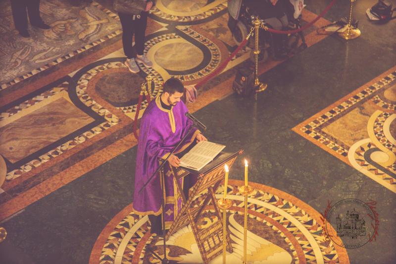 Одслужена вечерња служба са великим повечерјем и читањем покајног Канона Светог Андреја Критског у подгоричком Саборном храму
