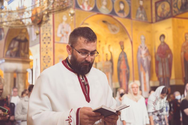 Протојереј Предраг Шћепановић: Пресвета Богородица нас позива да се братски загрлимо и измиримо са свима