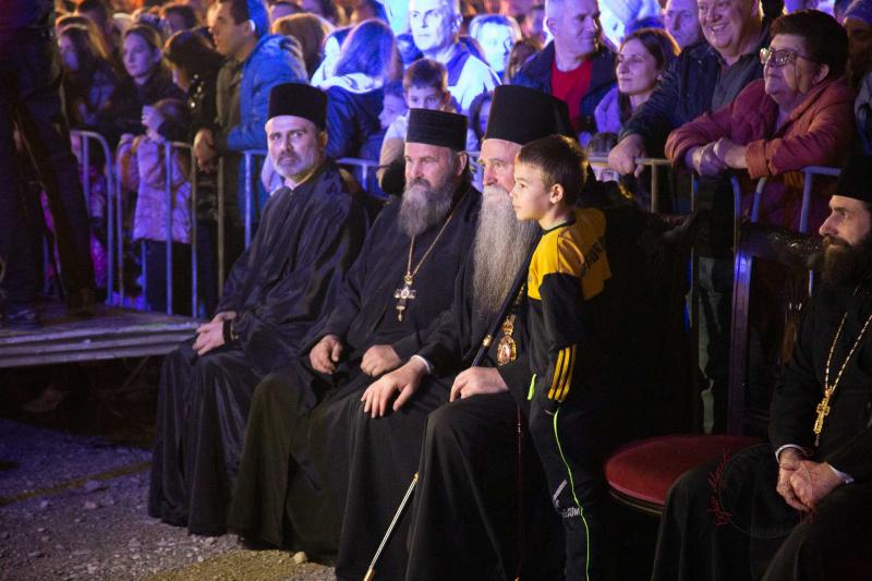 Митрополит Јоаникије у Подгорици: Нека Господ излије благодат на свој народ, на све породице, домове и дјецу