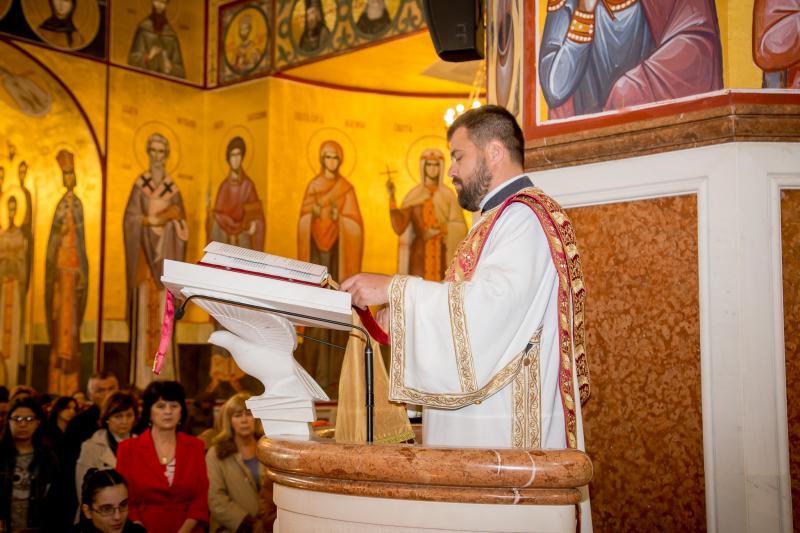 У Недјељу жена мироносица одслужена Литургија у Саборном храму у Подгорици