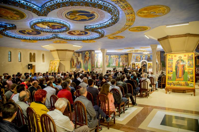 У Саборном Храму у Подгорици 28. маја представљенa књигa „Свети и Велики Сабор“