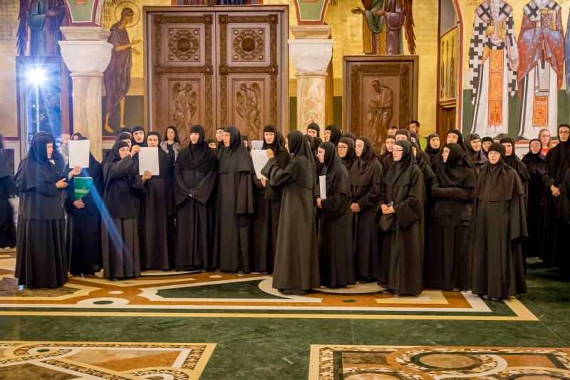 Посјета монахиња из Румуније Саборном храму у Подгорици 