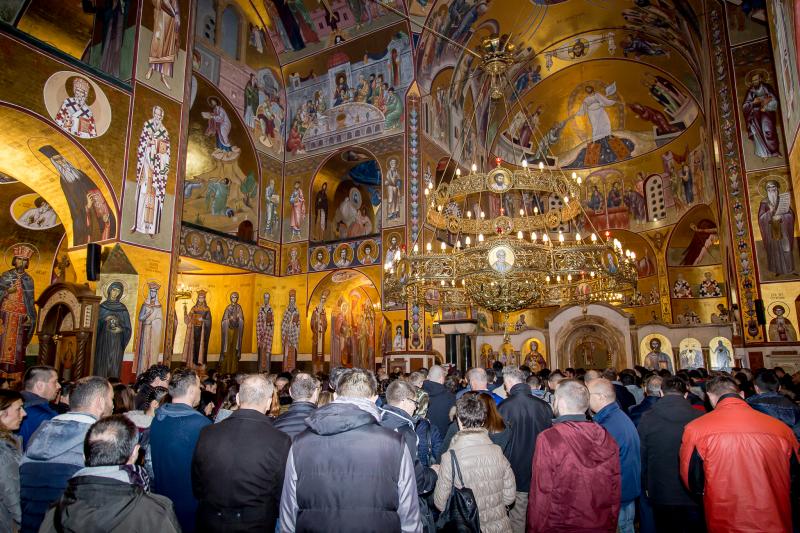 У Саборном храму Христовог Васкрсења у Подгорици одслужена Света Тајна Јелеосвећења