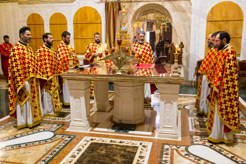Празник Света Три Јерарха молитвено прослављен у Саборном храму у Подгорици