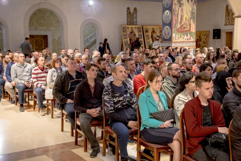 Митрополит Амфилохије је у Саборном храму у Подгорици одржао предавање „Светиња хљеба и вина“ 