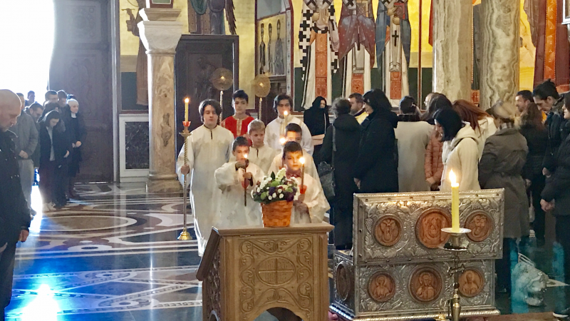 На празник Ваведења Пресвете Богородице, 4. децембра 2016. године, одслужена је Света Литургија у Саборном храму Христовог Васкрсења у Подгорици