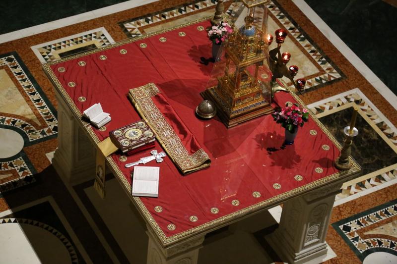 У Саборном храму одлслужена Вечерња служба са Великим повечерјем и читањем покајног Канона Светог Андреја Критског