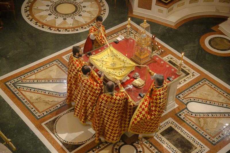 У Средопосну недјељу одслужена Литургија у Саборном храму у Подгорици